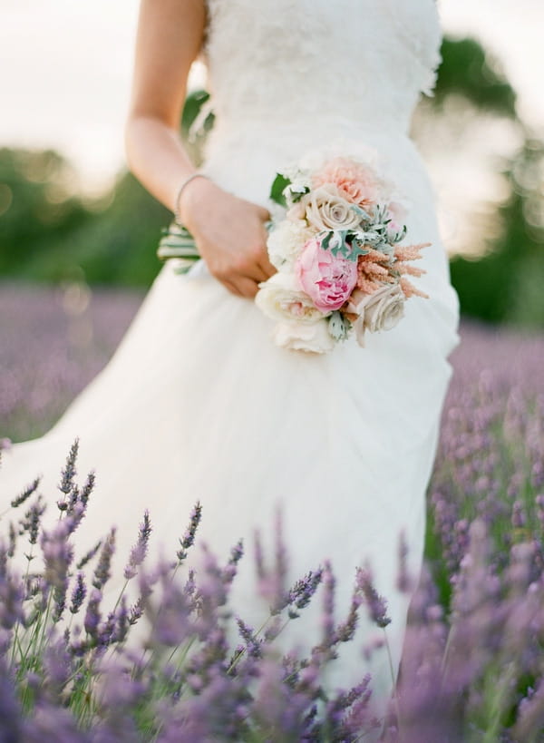 Bride's pastel bouquet
