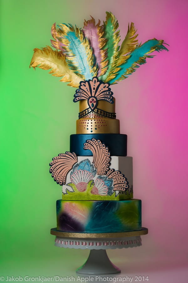 Samba Queen Cake - Tiers of Happiness