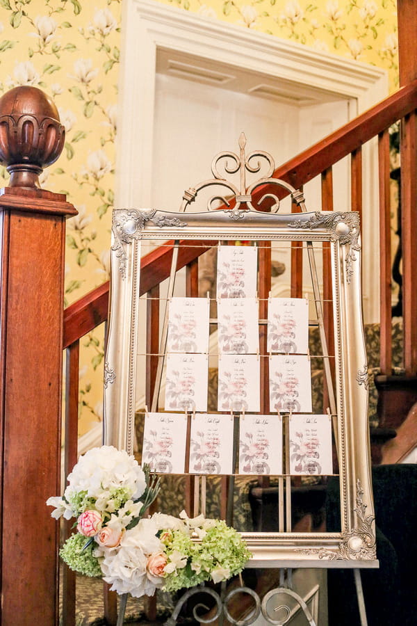 Elegant wedding table plan