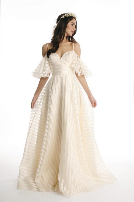 Nikki Wedding Dress with Detachable Sleeves - Eugenia Couture Joy Spring 2017 Bridal Collection