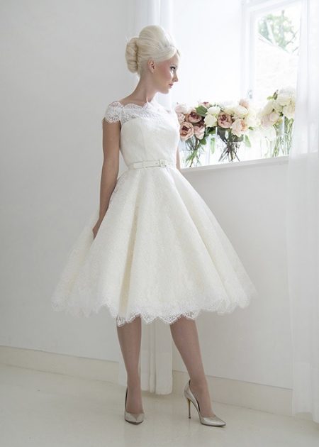 Alma Wedding Dress - House of Mooshki 2017 Bridal Collection