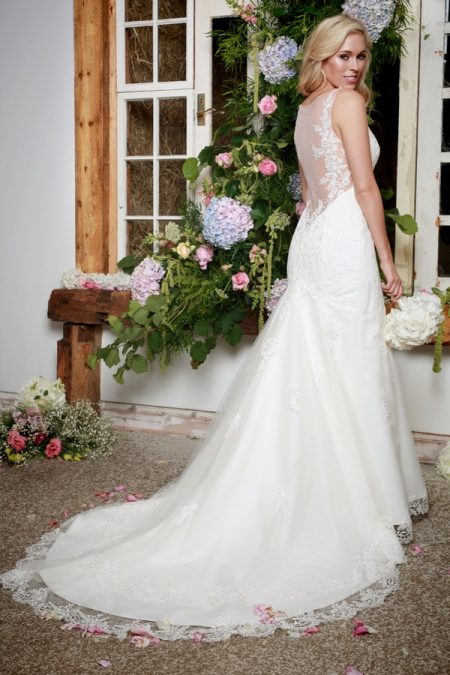 Back of Elenor Wedding Dress - Amanda Wyatt She Walks with Beauty 2017 Bridal Collection