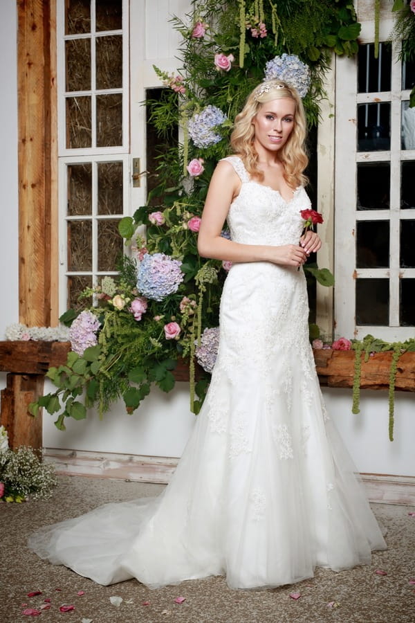 Finley Wedding Dress in Ivory - Amanda Wyatt She Walks with Beauty 2017 Bridal Collection