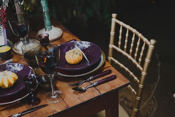 Autumn wedding place setting