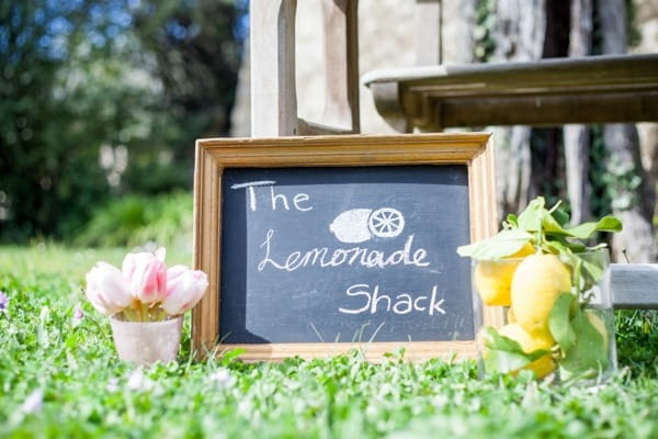 The Lemonade Shack sign