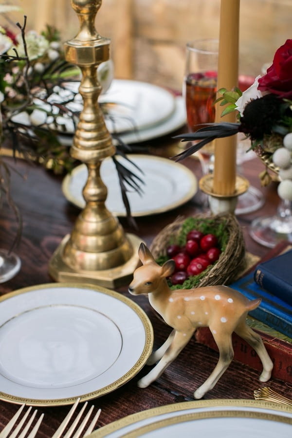 Deer ornament on Snow White wedding table
