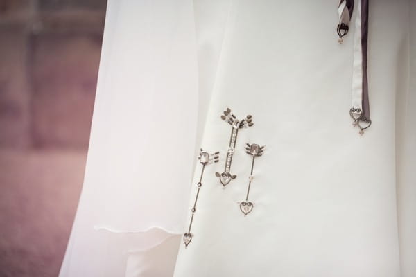 Arrow detail on wedding dress