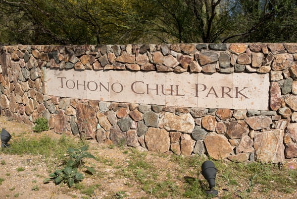 Tohono Chul Park sign