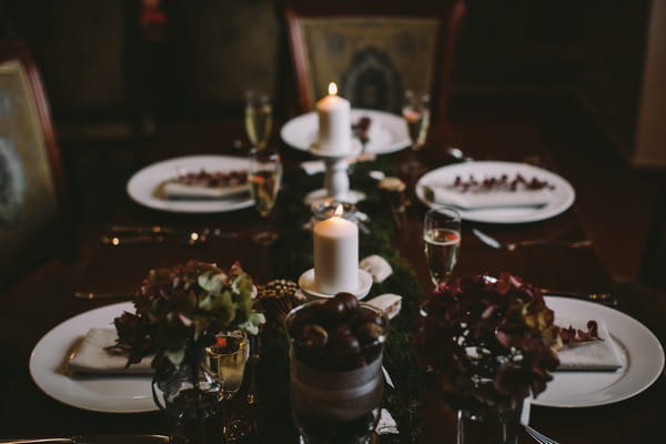 Candles in centre of wedding table