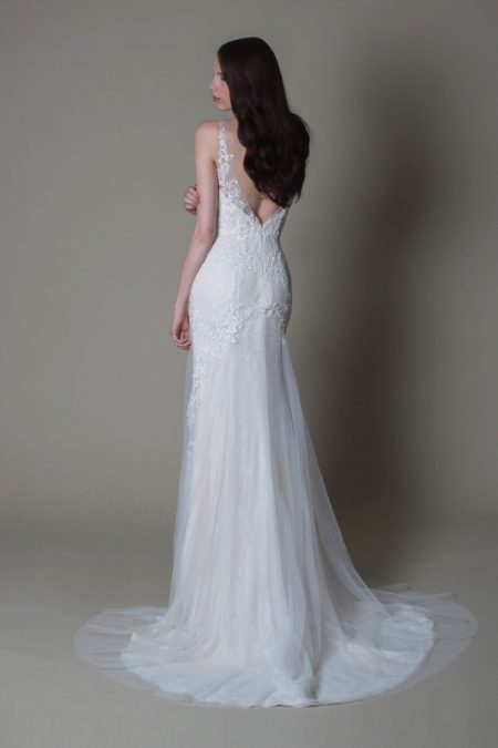 Back of Ava wedding dress from the MiaMia True Romance 2017 Bridal Collection