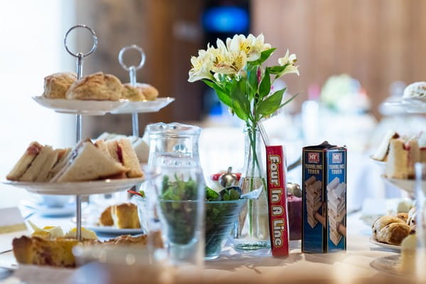 Afternoon tea on wedding table