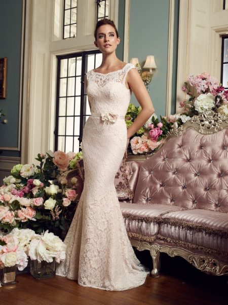 2157 wedding dress from the Mikaella Autumn/Winter 2017 Bridal Collection