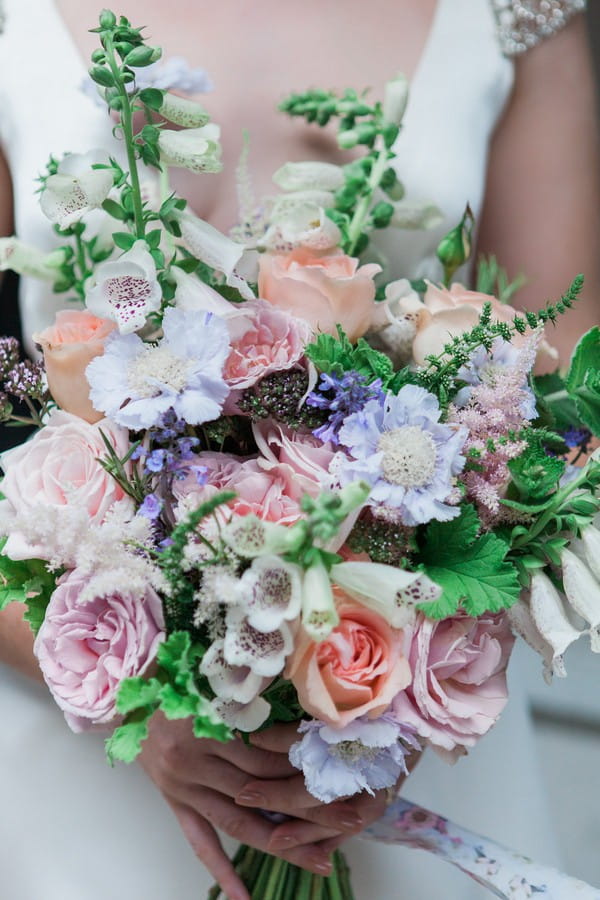 Flowers in pastel bridal bouquet