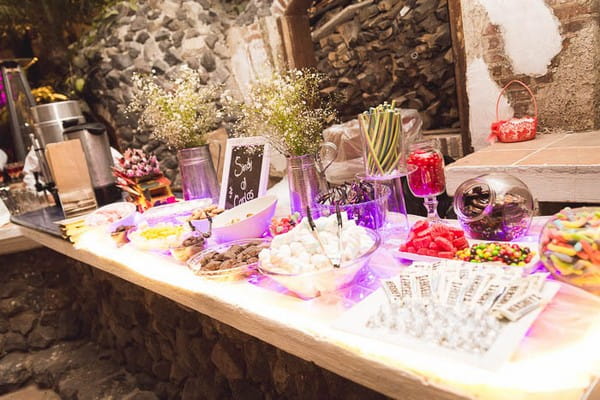 Wedding sweet table