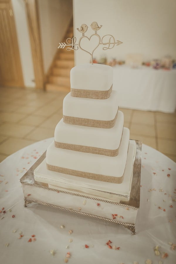 Wedding cake with hessian detail