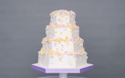 Updating Wedding Cake Traditions for a Modern Wedding