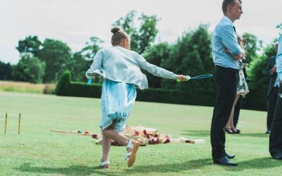 10 Ways to Keep Children Entertained at a Wedding