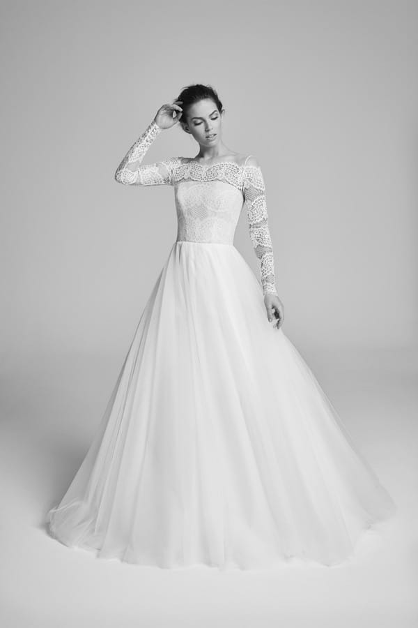 Hemmingway Wedding Dress from the Suzanne Neville Belle Epoque 2018 Collection