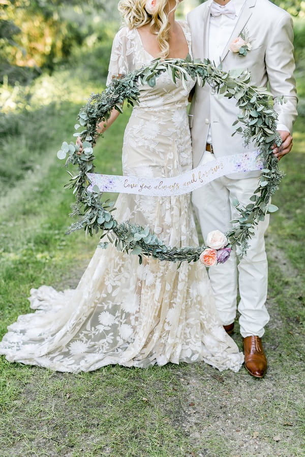 'Circle of Love' wedding wreath