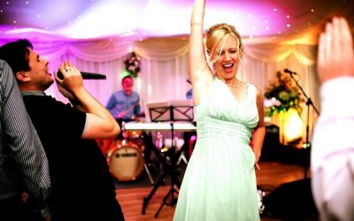 A Guide to Booking a Live Wedding Band