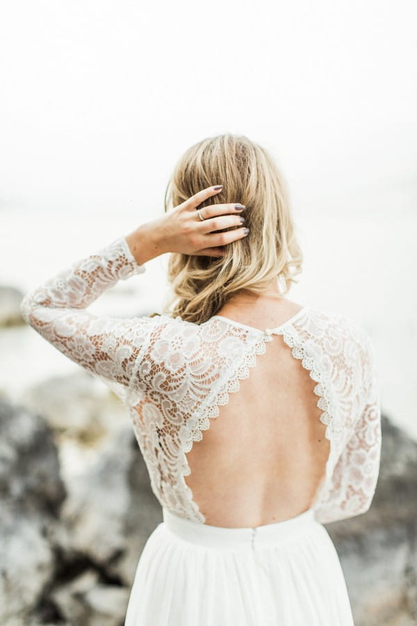 Open back of Inmaculada Garcia wedding dress