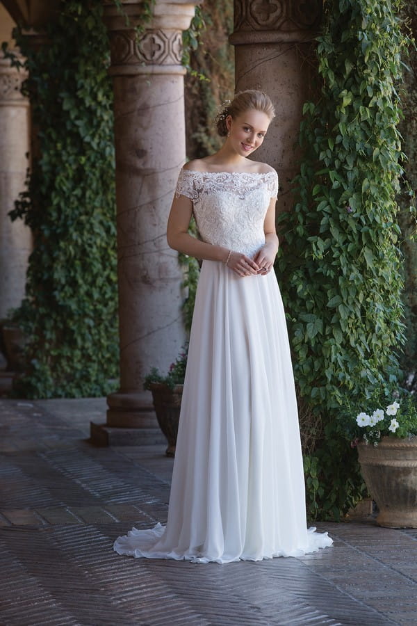 4003 Wedding Dress from the Sincerity Bridal SS18 Collection