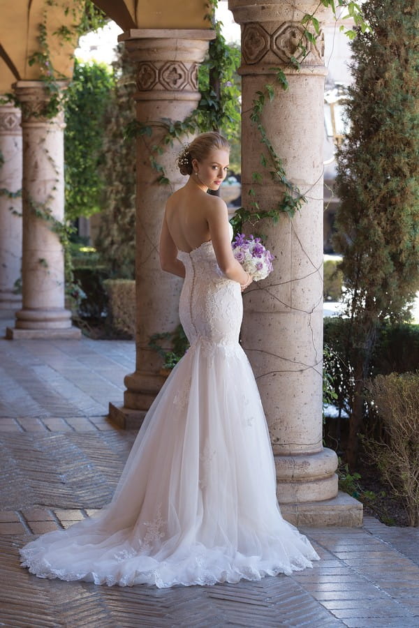 Back of 4035 Wedding Dress from the Sincerity Bridal SS18 Collection