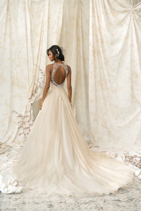 Back of 9900 Wedding Dress from the Justin Alexander Signature Spring/Summer 2018 Bridal Collection