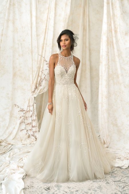 9900 Wedding Dress from the Justin Alexander Signature Spring/Summer 2018 Bridal Collection
