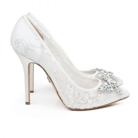 Farfalla Ivory Lace Pointy Toe Bridal Shoes by Aruna Seth
