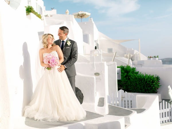 Bride and groom in Santorini