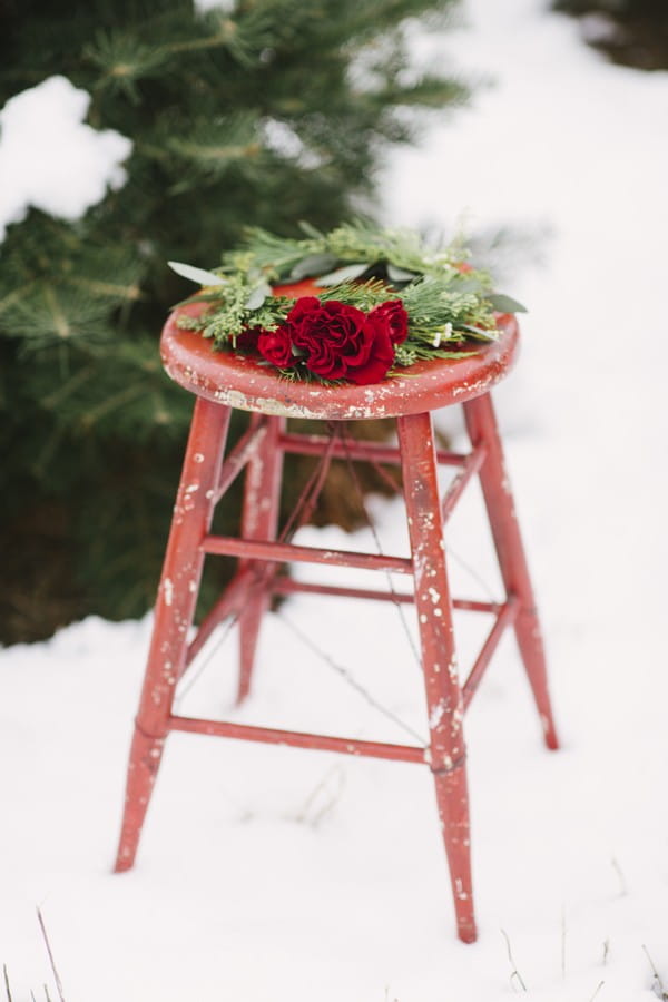 Rose and foliage crown on stool