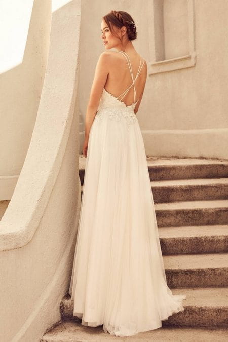 Back of 4782 Wedding Dress from the Paloma Blanca Spring 2018 Bridal Collection