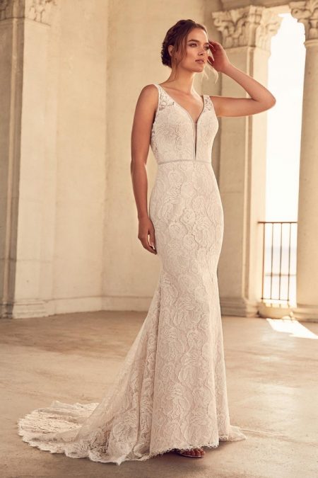 4792 Wedding Dress from the Paloma Blanca Spring 2018 Bridal Collection