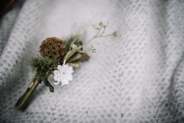 Rustic buttonhole