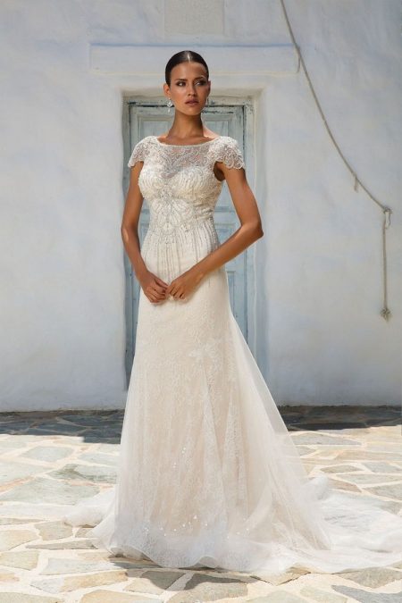 8958 Wedding Dress from the Justin Alexander Spring/Summer 2018 Bridal Collection