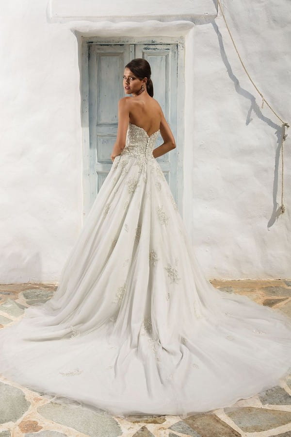 Back of 8969 Wedding Dress from the Justin Alexander Spring/Summer 2018 Bridal Collection