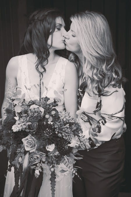 Two woman kissing - Picture by Velvet Storm Photography