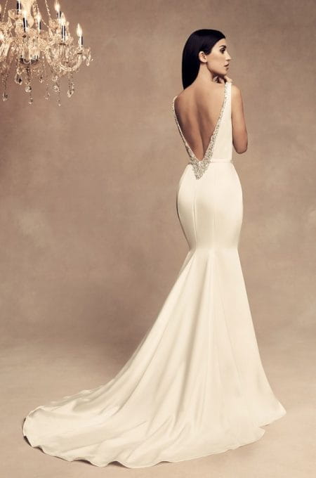 Back of 4801 Wedding Dress from the Paloma Blanca Fall/Winter 2018 Bridal Collection