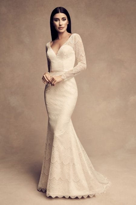 4817 Wedding Dress from the Paloma Blanca Fall/Winter 2018 Bridal Collection
