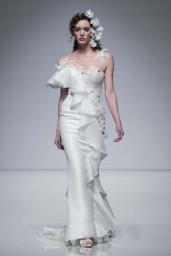 Brian Chen 2019 Ruffled Wedding Dress