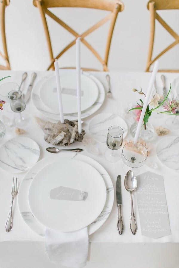 Wedding table with quartz crystal styling