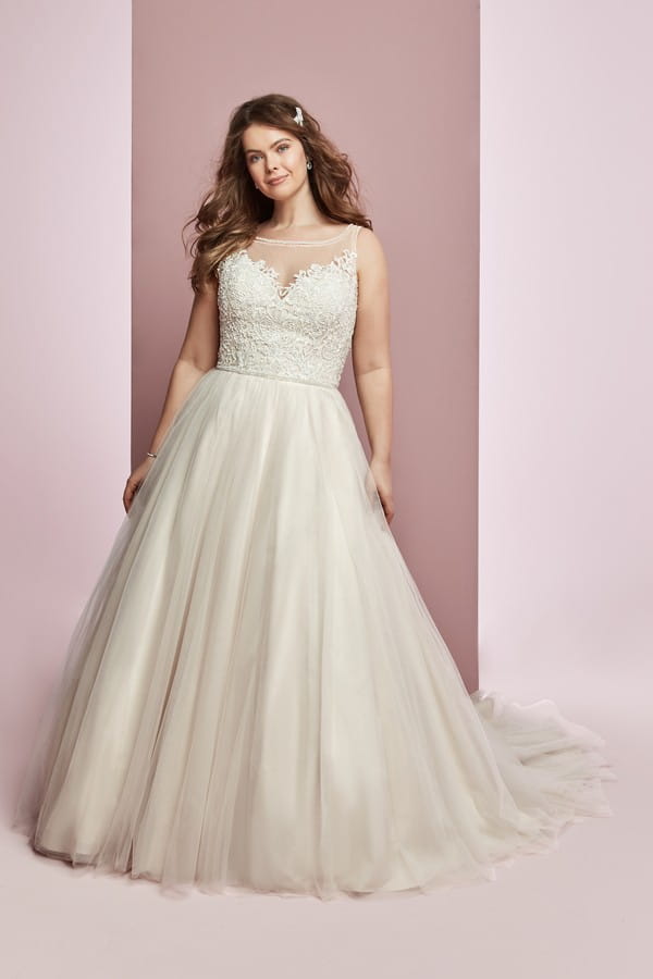 Eliza Jane Plus Size Wedding Dress from the Rebecca Ingram Camille Fall 2018 Bridal Collection