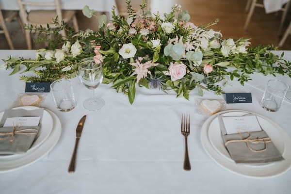 Floral wedding table centrepiece