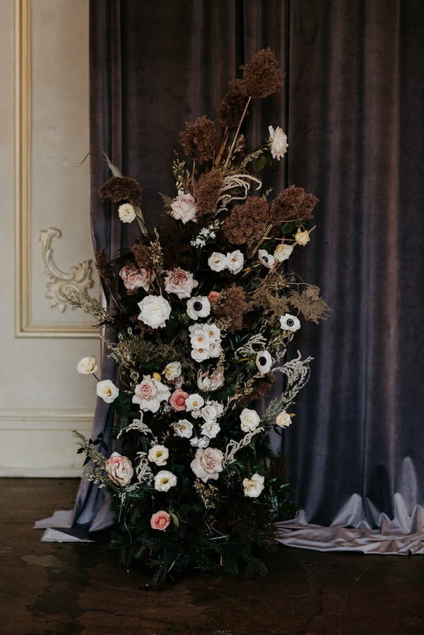 Autumnal ceremony floral display