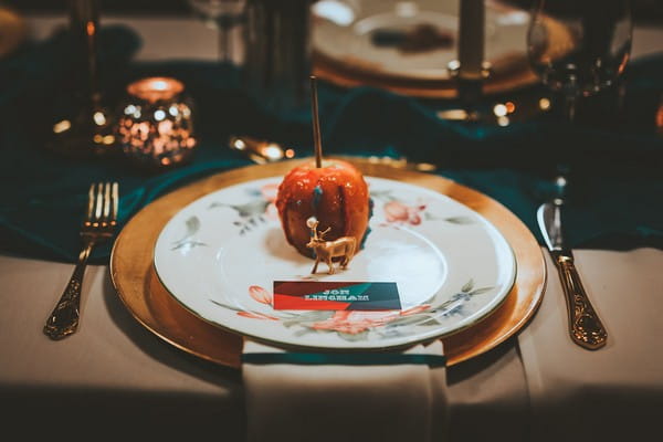 Toffee apple on wedding plate