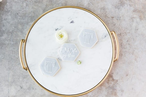 Tray with hexagon shaped wedding biscuits