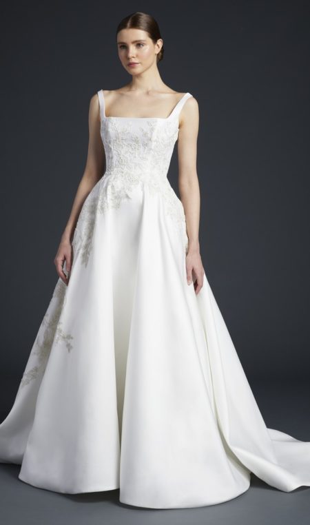 Venturi Wedding Dress from the Anne Barge Fall 2019 Bridal Collection