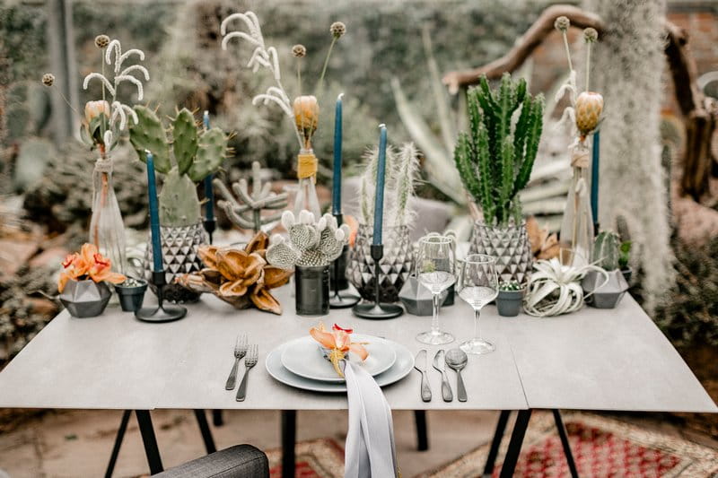 Table with cactus wedding styling