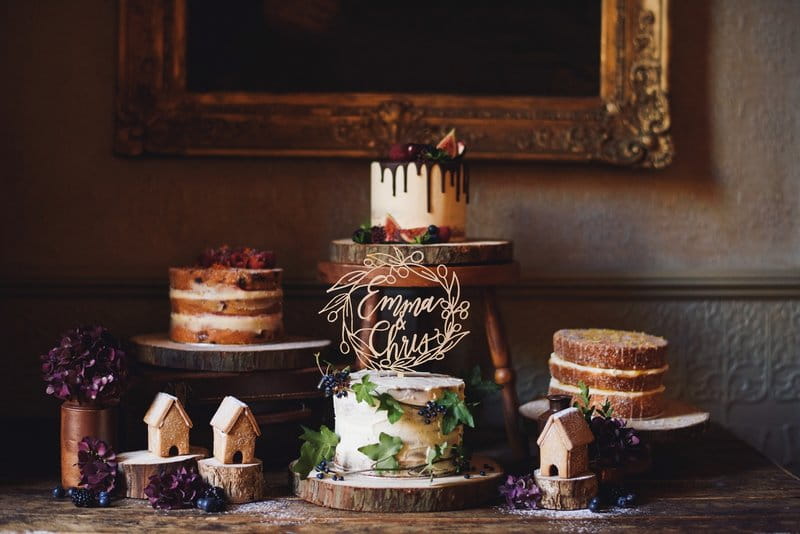 Rustic wedding cakes and treats